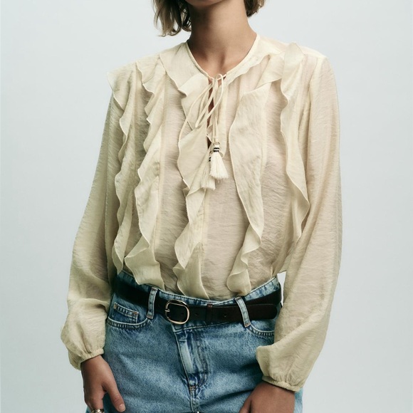 Zara Tops - Zara RUFFLED ROMANTIC BLOUSE Size M